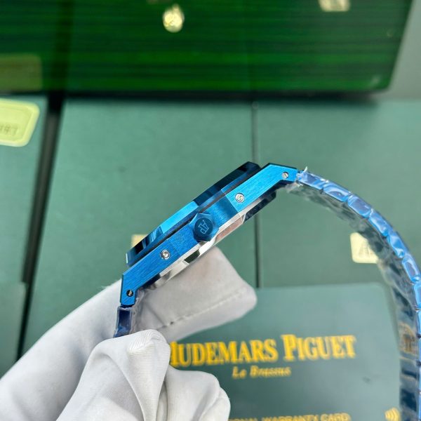 Audemars Piguet Royal Oak Perpetual Calendar 26579CS Replica Watch Blue BBR Factory 41mm - Image 9