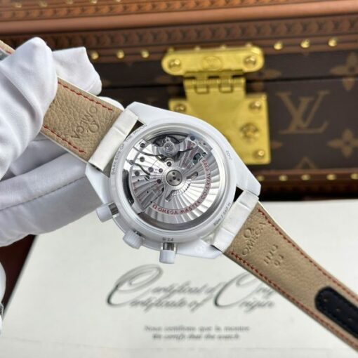 Omega Speedmaster White Side of The Moon White Ceramic Best Replica Watch 44mm - Image 12