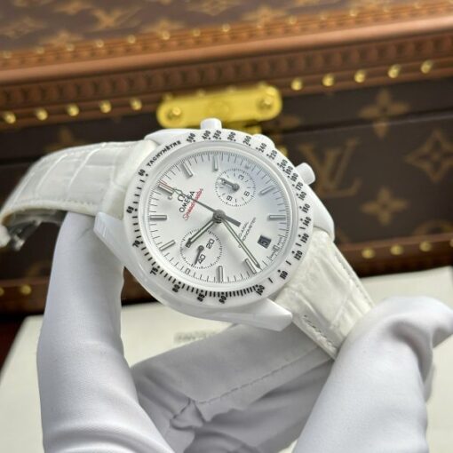 Omega Speedmaster White Side of The Moon White Ceramic Best Replica Watch 44mm - Image 5