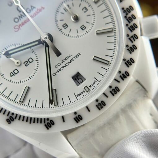 Omega Speedmaster White Side of The Moon White Ceramic Best Replica Watch 44mm - Image 9