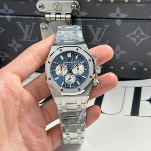 Audemars Piguet Copies Watches Royal Oak 26331 Chronograph Dial Blue 41mm - Image 2