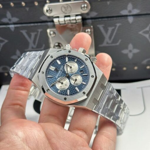 Audemars Piguet Copies Watches Royal Oak 26331 Chronograph Dial Blue 41mm - Image 4