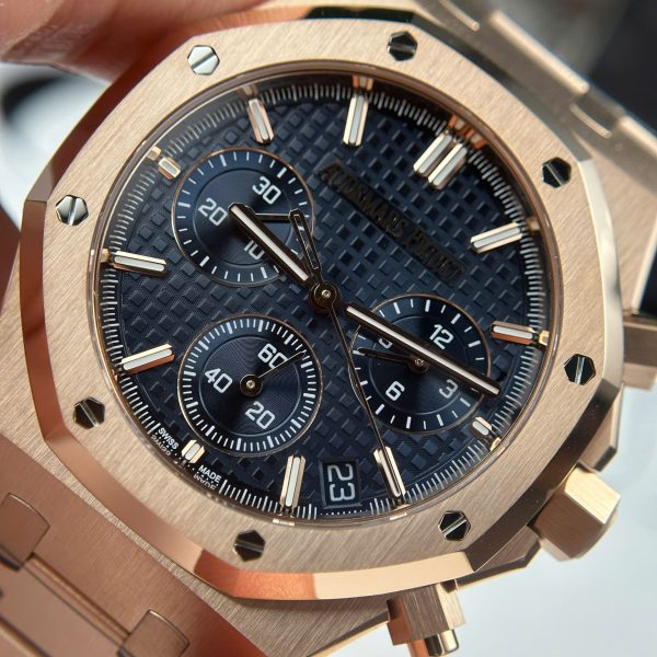 Audemars Piguet Royal Oak 26240 Rose Gold Replica Watch Dial Blue APS Factory 41mm - Image 6