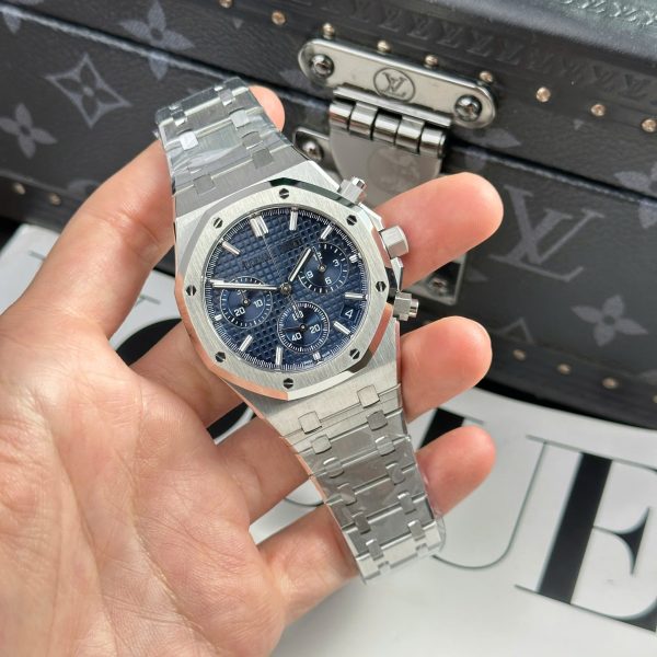Audemars Piguet Royal Oak 26240ST Replica Watch Blue Dial Metal Wire 41mm - Image 3