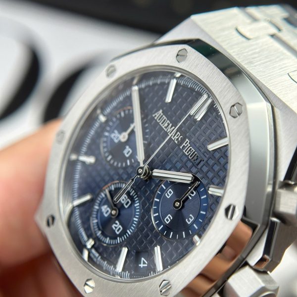 Audemars Piguet Royal Oak 26240ST Replica Watch Blue Dial Metal Wire 41mm - Image 8