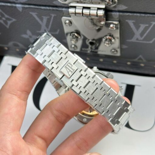 Audemars Piguet Royal Oak 26240ST Best Replica Watches White Dial APS Factory 41mm - Image 11