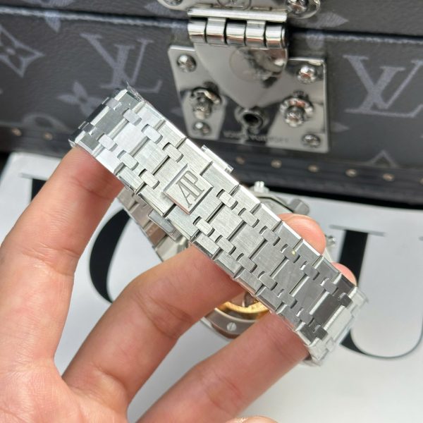 Audemars Piguet Royal Oak 26240ST Best Replica Watches White Dial APS Factory 41mm - Image 11