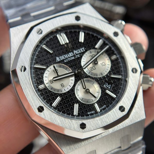 Audemars Piguet Replica Watch Royal Oak 26331 Chronograph Dial Black 41mm - Image 7