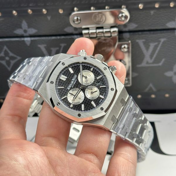 Audemars Piguet Replica Watch Royal Oak 26331 Chronograph Dial Black 41mm - Image 6