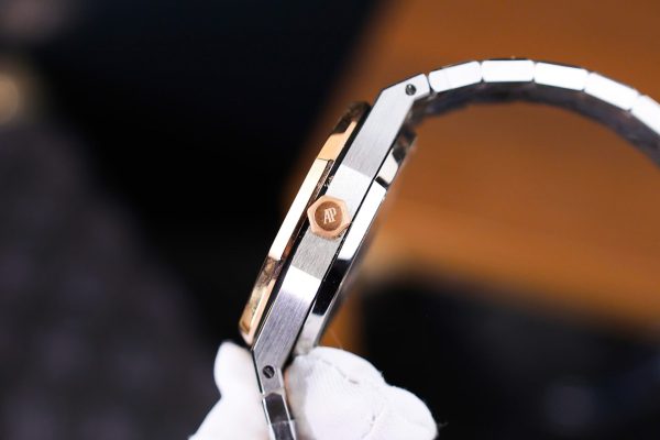 Audemars Piguet Royal Oak Replica 11 Watch Womens Automatic Movement 34mm - Image 6