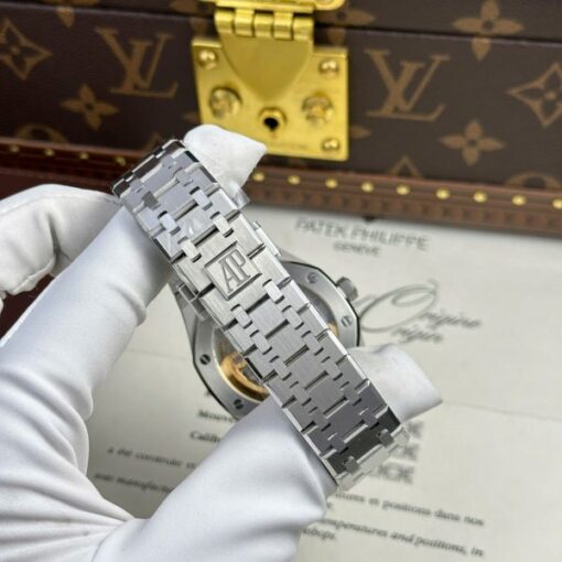 Audemars Piguet Royal Oak x Kaws Best Replica Watches APS Factory 41mm - Image 12