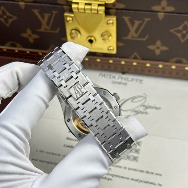 Audemars Piguet Royal Oak x Kaws Best Replica Watches APS Factory 41mm - Image 12