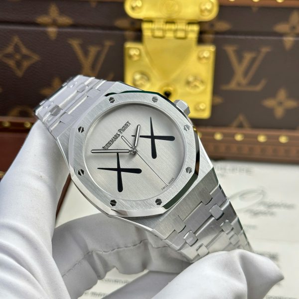 Audemars Piguet Royal Oak x Kaws Best Replica Watches APS Factory 41mm - Image 4