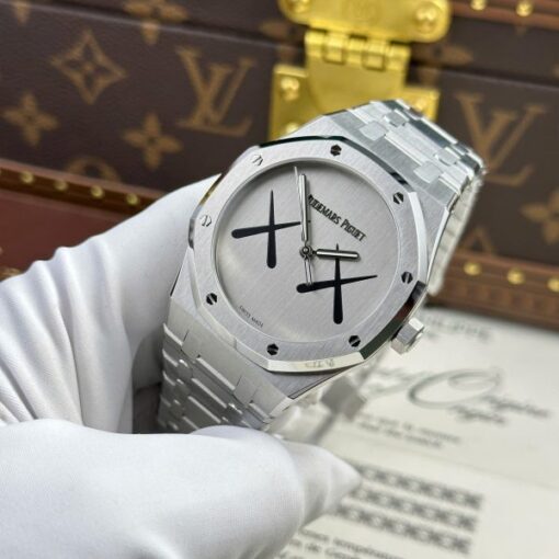 Audemars Piguet Royal Oak x Kaws Best Replica Watches APS Factory 41mm - Image 3