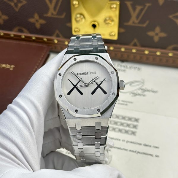 Audemars Piguet Royal Oak x Kaws Best Replica Watches APS Factory 41mm - Image 2