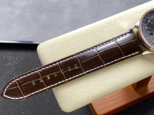 Breitling Navitimer Replica Watches Gray Dial & Leather Strap BLS Factory 41mm - Image 10