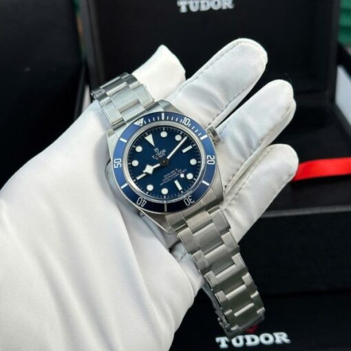Tudor Black Bay Fifty Eight M79030N Replica 11 Watch Dial Blue ZF Factory 39mm - Image 3
