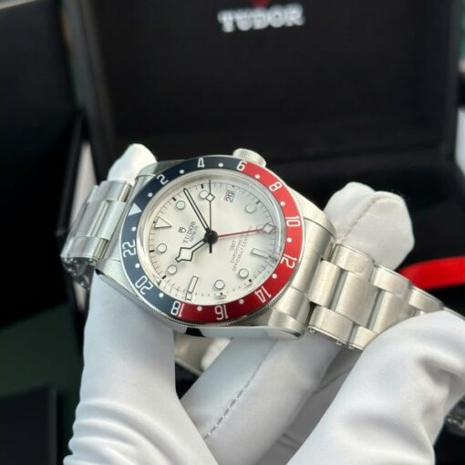 Tudor Black Bay GMT White Dial Replica 11 Watch ZF Factory 41mm - Image 5