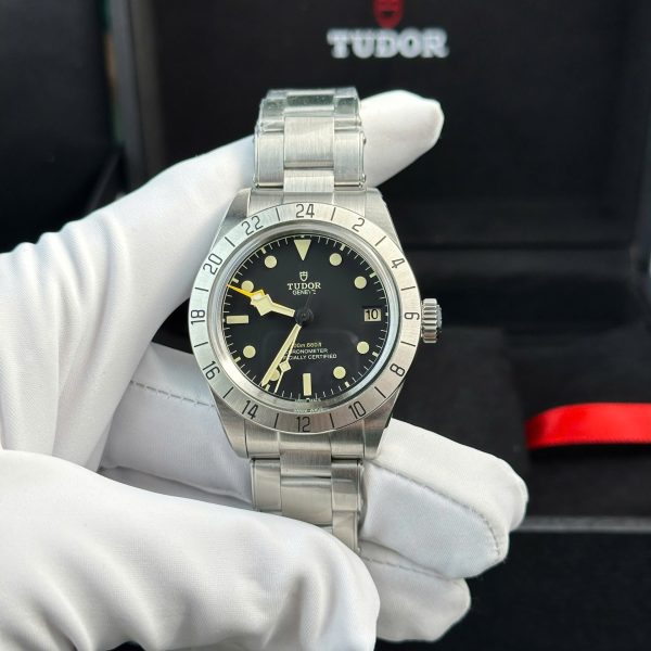 Tudor Replica Watch Black Bay Pro M79470 Black Dial ZF Factory 39mm - Image 2