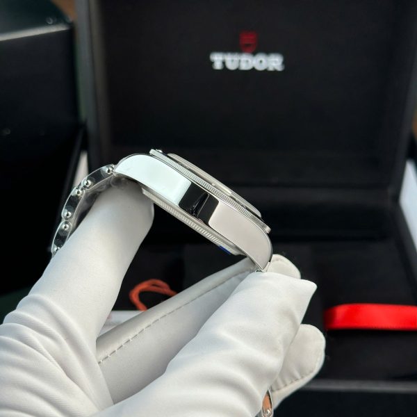 Tudor Heritage Black Bay Replica 11 Watch Metal Wire ZF Factory 41mm - Image 7