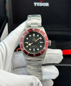 Alternative view of Tudor Heritage Black Bay Replica 11 Watch Metal Wire ZF Factory 41mm