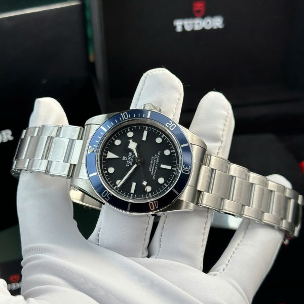 Tudor Best Replica Watch Heritage Black Bay Dial Blue ZF Factory 41mm - Image 4
