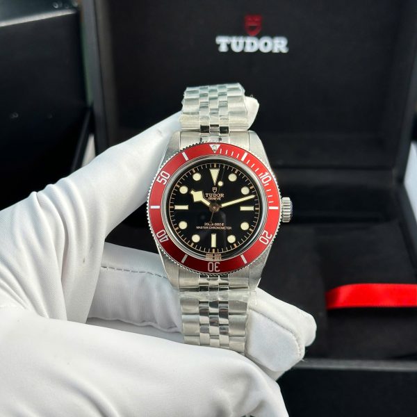 Tudor Replica 11 Watch Heritage Black Bay Benzel Red ZF Factory 41mm - Image 2