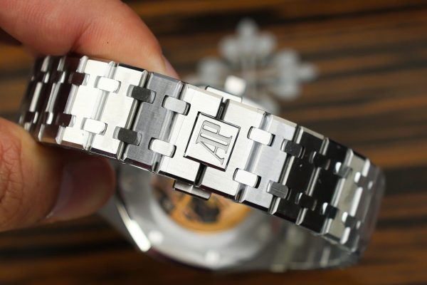Audemars Piguet Royal Oak 15407 Copies Watches Dial Skeleton THB Factory 41mm - Image 9