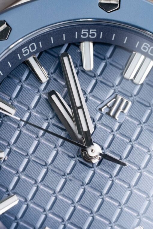 Audemars Piguet Best Copies Watch Royal Oak Offshore 15605SK Bezel Rubber Bule 43mm - Image 7