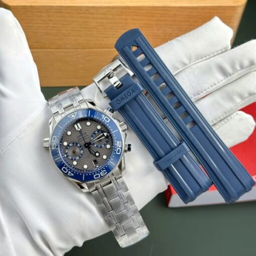 Omega Best Copies Watch Seamaster Diver 300M Chronograph Dial Gray N1 Factory 44mm - Image 2
