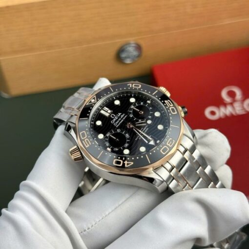 Omega Dial Black Copies Watches Seamaster Diver 300M Chronograph Demi Rose Gold N1 Factory 44mm - Image 6
