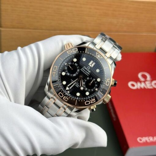 Omega Dial Black Copies Watches Seamaster Diver 300M Chronograph Demi Rose Gold N1 Factory 44mm - Image 4