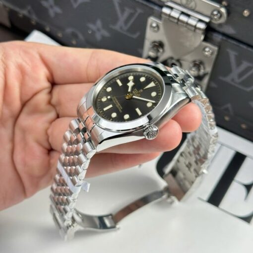 Tudor Black Bay M79660 Replica Watch Men Jubilee Strap KR Factory 39mm - Image 5