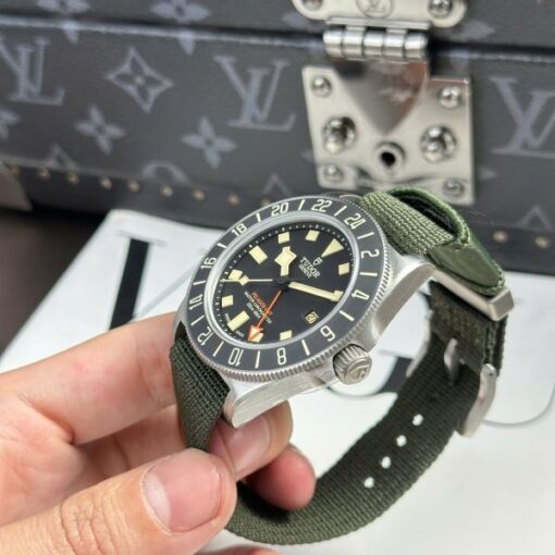 Tudor Pelagos FXD GMT Fake Watch Dial Black Automatic Movement M+ Factory 42mm - Image 8