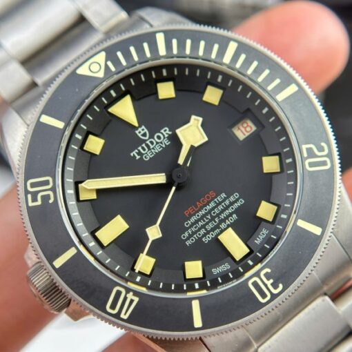 Tudor Pelagos LHD Replica Watches Bezel Ceramic VS Factory 42mm - Image 5
