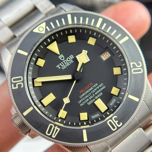 Tudor Pelagos LHD Replica Watches Bezel Ceramic VS Factory 42mm - Image 5