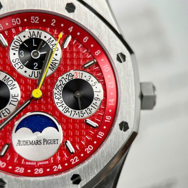 Audemars Piguet Replica Watch Royal Oak Chronogarph 26574ST Red Dial 41mm - Image 5