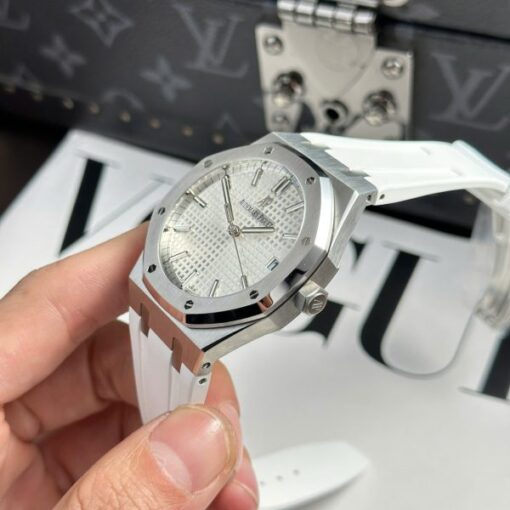 Audemars Piguet Royal Oak 15500 Replica Watch White Dial APS Factory 41mm - Image 8
