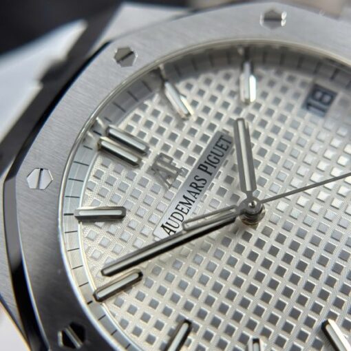 Audemars Piguet Royal Oak 15500 Replica Watch White Dial APS Factory 41mm - Image 6