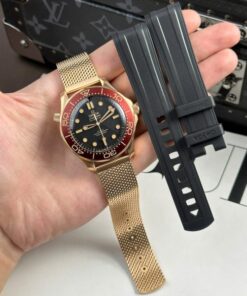 Alternative view of Omega Best Replica Watch Seamaster Diver 300M Bronze Gold VS Factory 42mm