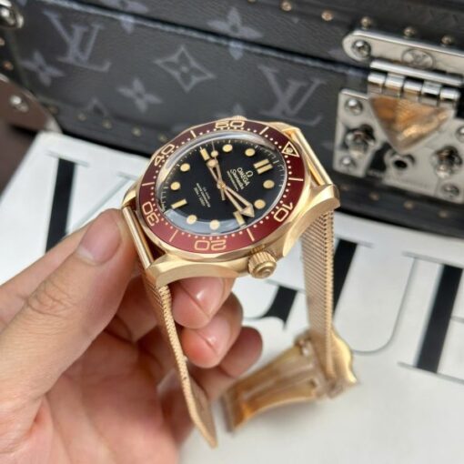 Omega Best Replica Watch Seamaster Diver 300M Bronze Gold VS Factory 42mm - Image 6
