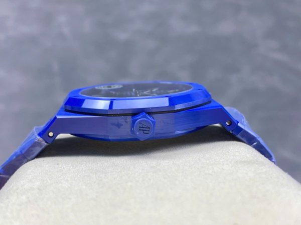 Audemars Piguet Replica Watch Royal Oak 15500 Ceramic Blue APS Factory 41mm - Image 7