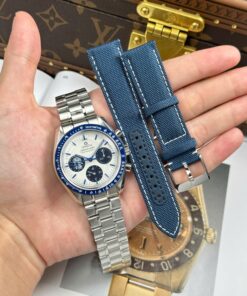 Omega Speedmaster Silver Snoopy 50th Anniversary Best Replica Watch New 2025 42mm