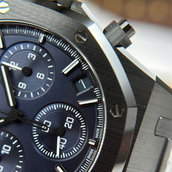 Audemars Piguet Imitation Watch Royal Oak Chronograph 26240 Black Ceramic Charcoal Blue Dial APS 41mm - Image 8