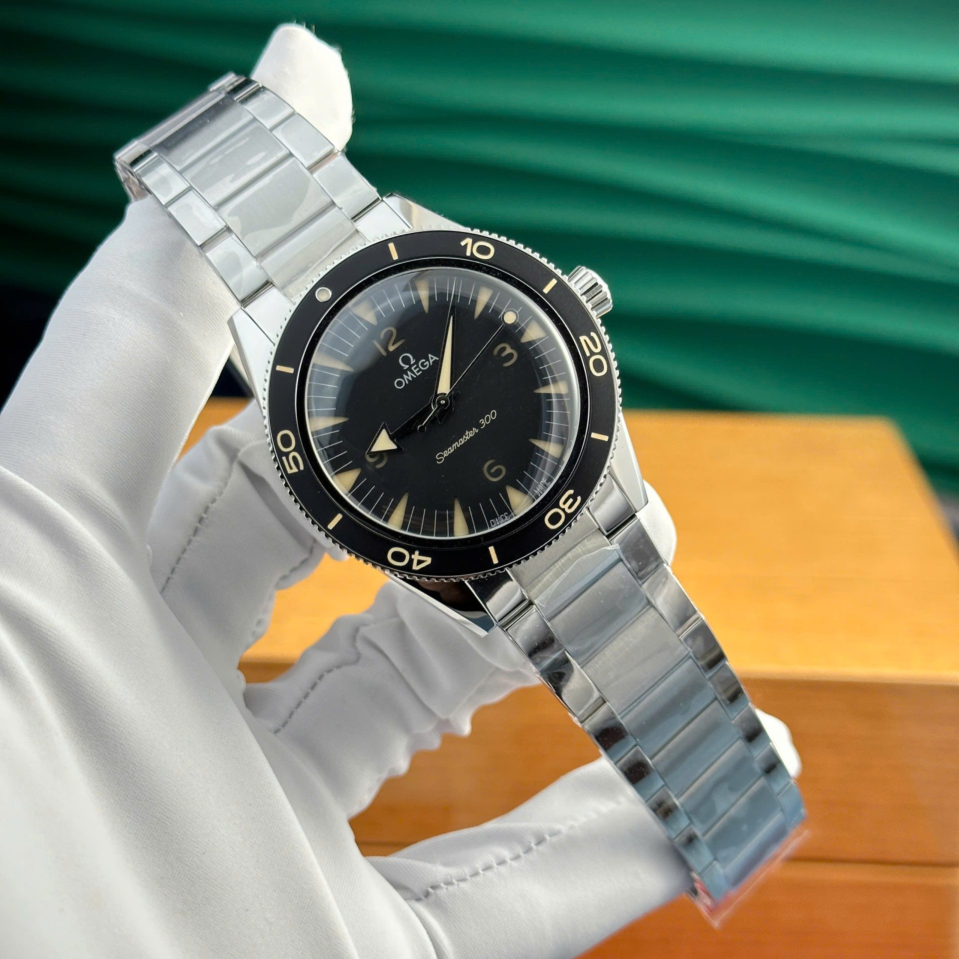 Omega Seamaster 300 Heritage Imitation Watches Black Dial Metal Wire VS Factory 41mm
