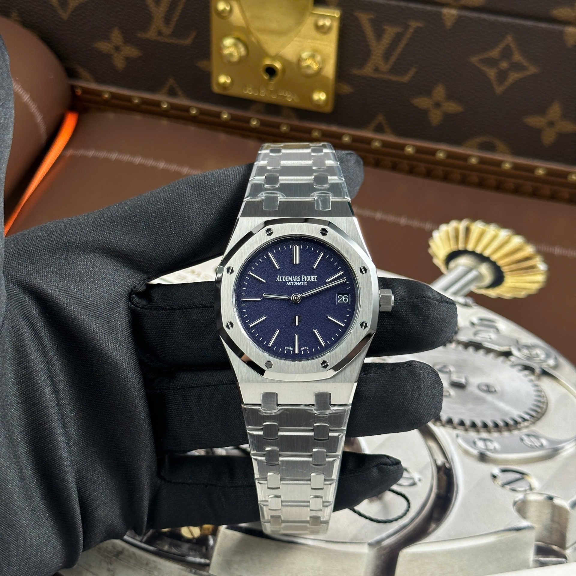 Audemars Piguet Imitation Watches Royal Oak Jumbo Extra-thin 16202 Grained Tuscan Dial ZF Factory 39mm