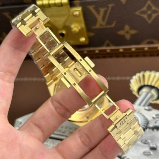 Audemars Piguet Copies Watches Royal Oak Openworked Yellow 15407 Skeleton Dial THB Factory 41mm - Image 16