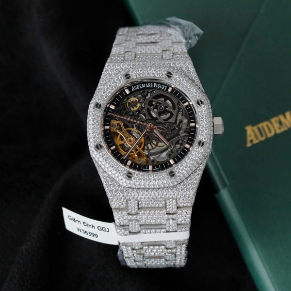 Audemars Piguet Royal Oak 15407 Custom Full Moissanite Diamonds Hong Kong 41mm - Image 4