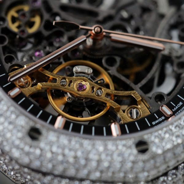 Audemars Piguet Royal Oak 15407 Custom Full Moissanite Diamonds Hong Kong 41mm - Image 9