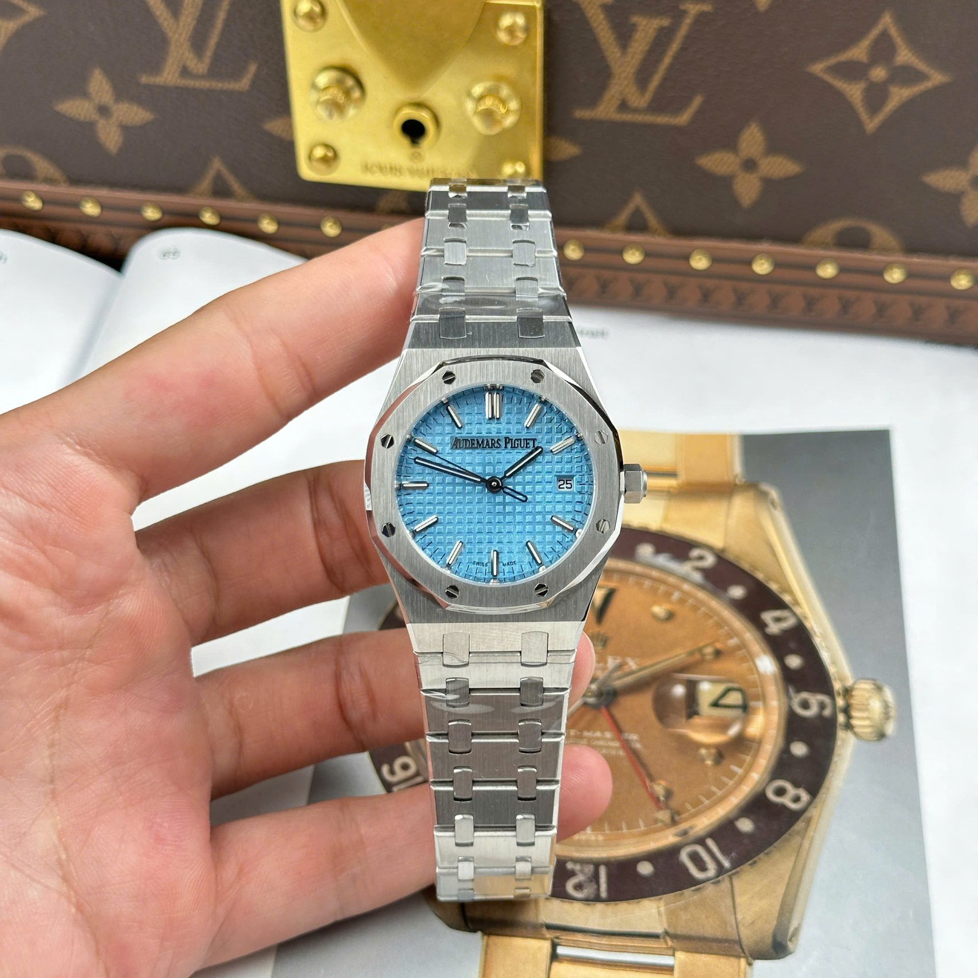 Audemars Piguet Royal Oak 77450 Fake Watches Tiffany Dial Metal Wire OM Factory 34mm